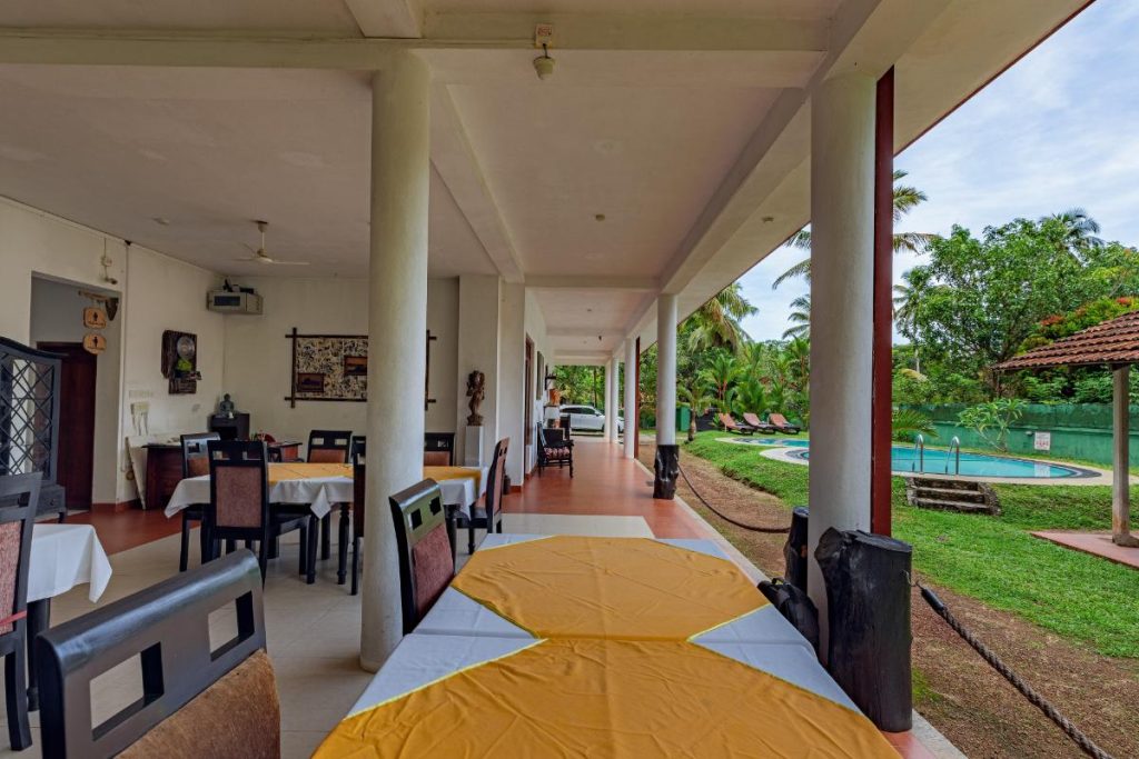Restaurant 2